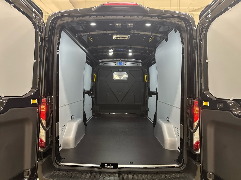 heti ajoon Ford Transit