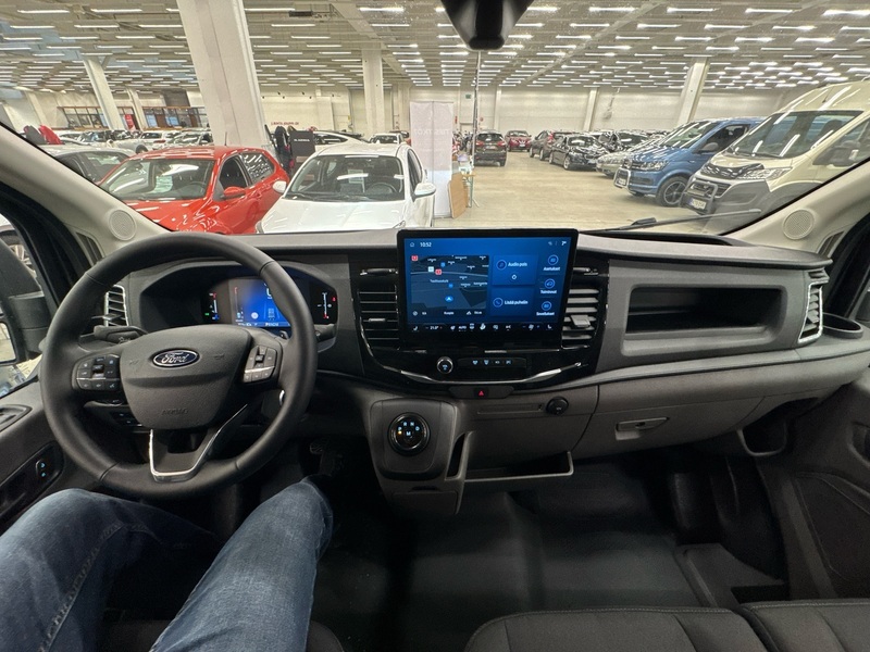 heti ajoon Ford Transit