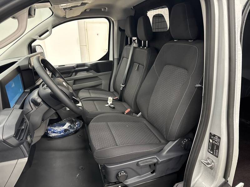 heti ajoon Ford Transit Custom