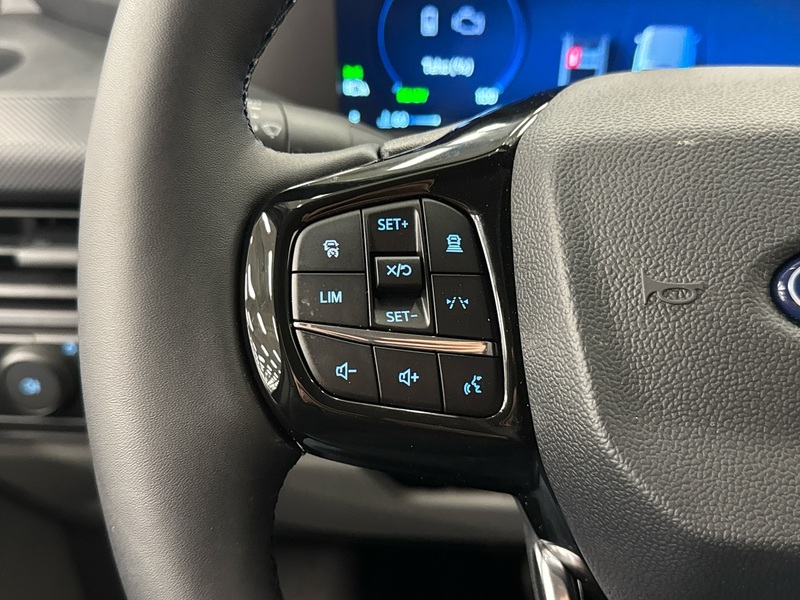 heti ajoon Ford Transit Custom