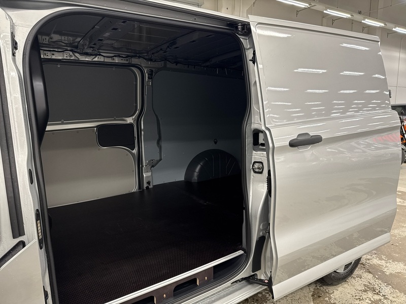 heti ajoon Ford Transit Custom