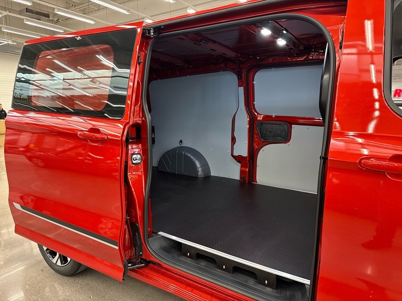 heti ajoon Ford Transit Custom