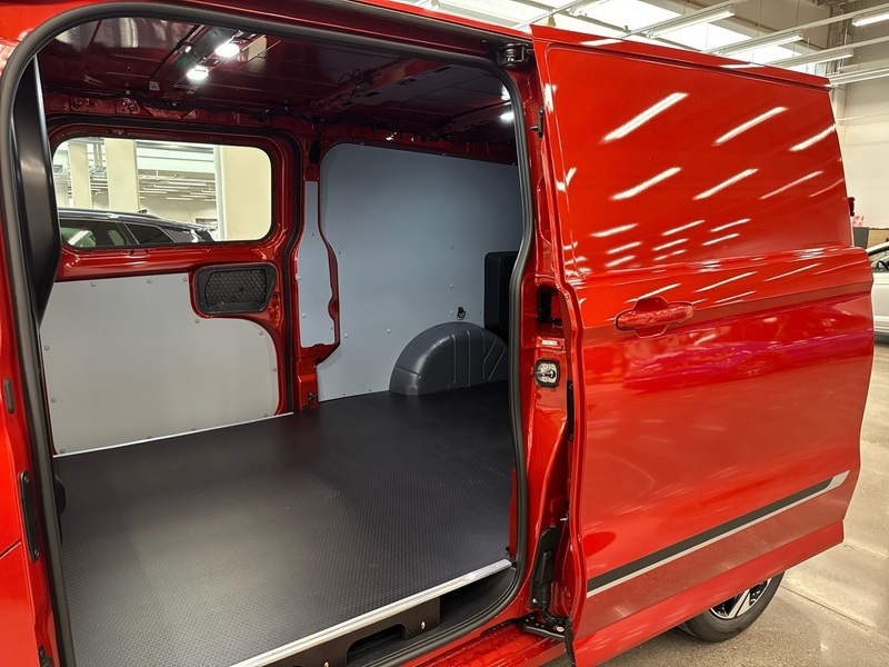 heti ajoon Ford Transit Custom