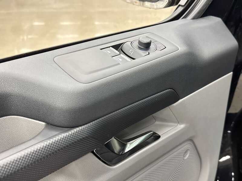 heti ajoon Ford Transit Custom