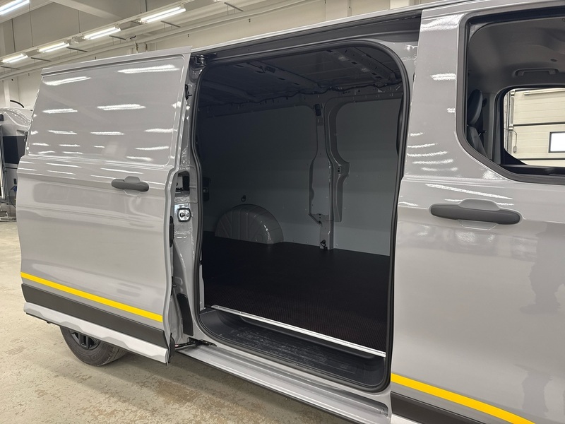 heti ajoon Ford Transit Custom