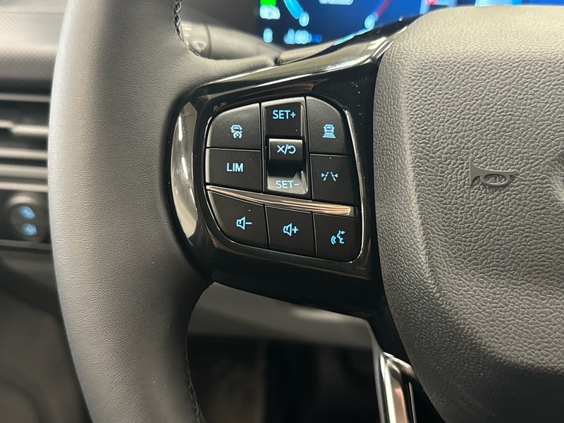 heti ajoon Ford Transit Custom