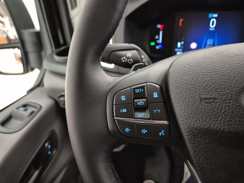 heti ajoon Ford Transit