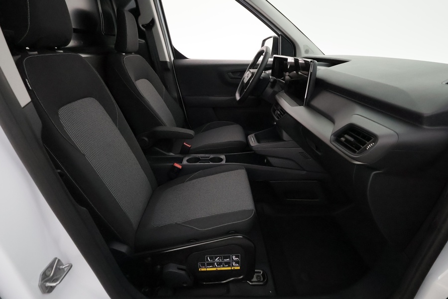 heti ajoon Ford Transit Courier