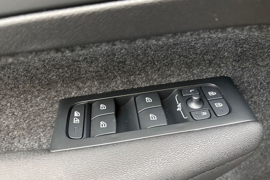 heti ajoon Volvo EX40