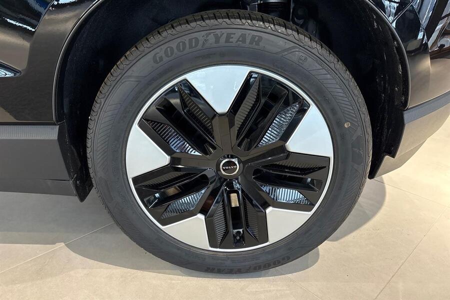 heti ajoon Volvo EX30