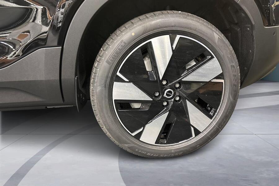 heti ajoon Volvo EC40