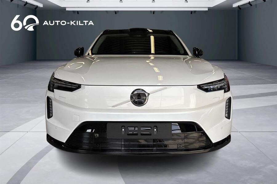 heti ajoon Volvo EX90