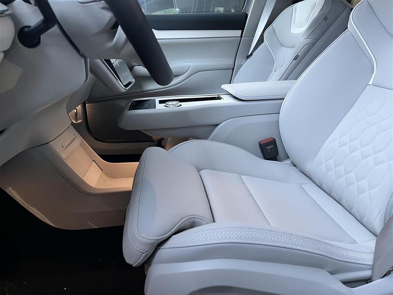 heti ajoon Volvo EX90