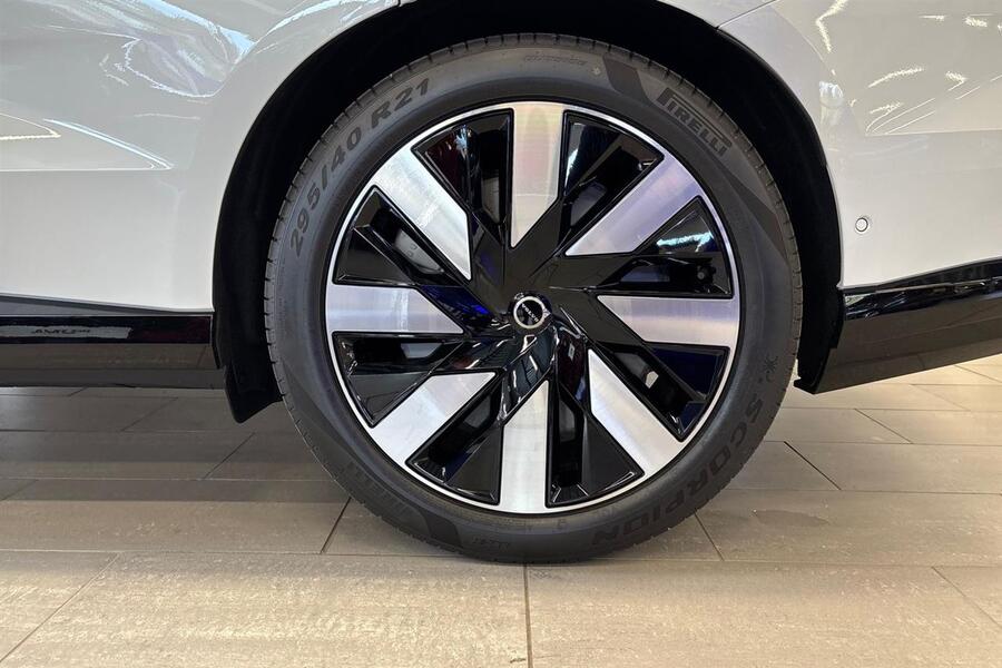 heti ajoon Volvo EX90