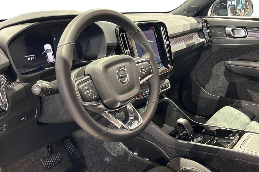 heti ajoon Volvo EX40