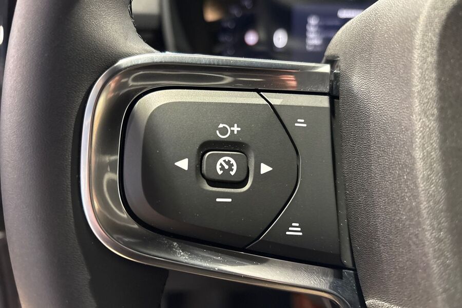 heti ajoon Volvo EX40