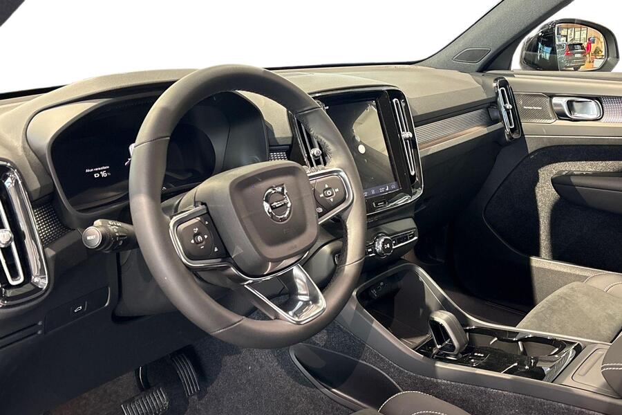 heti ajoon Volvo EX40