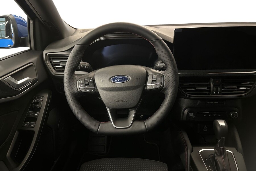 1.0 EcoBoost Hybrid Powershift 155hv (kevythybridi) A7 ST-Line Wagon heti ajoon Ford Focus