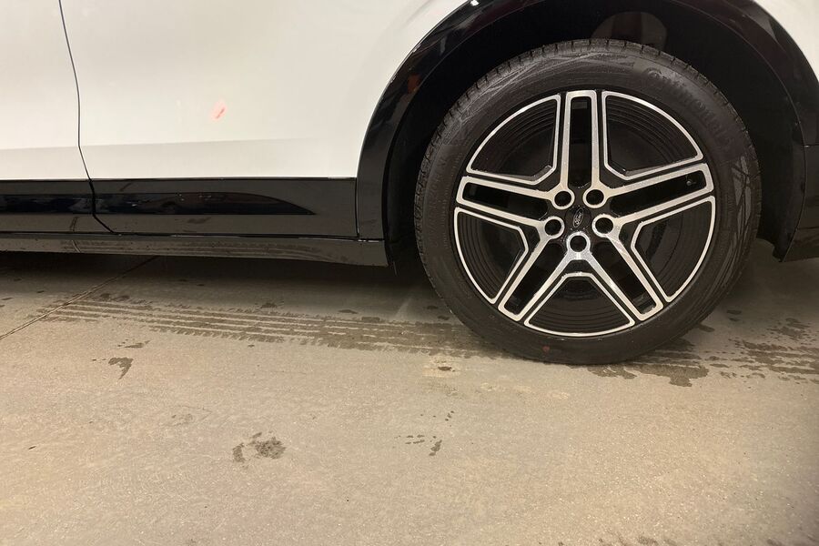 heti ajoon Ford Capri