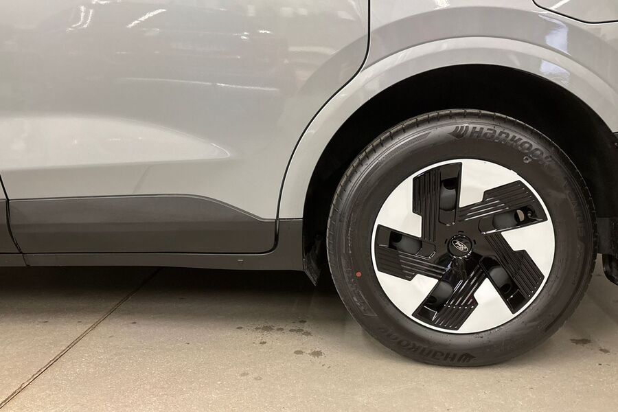 heti ajoon Ford Tourneo Courier