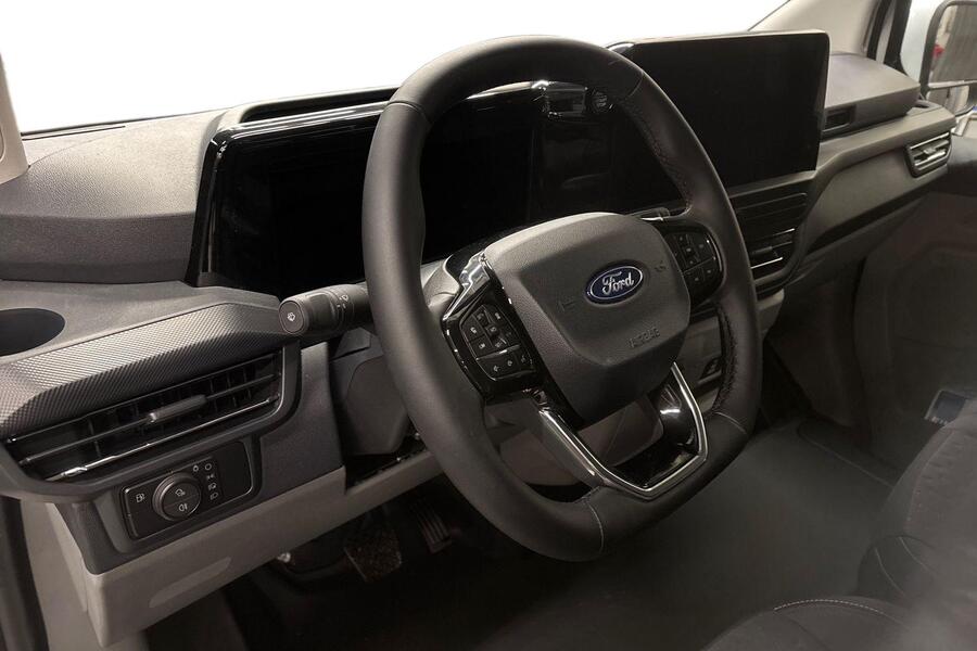 heti ajoon Ford Transit Custom