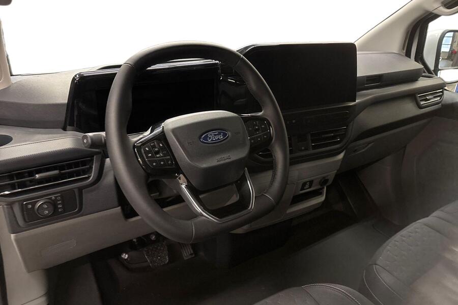 heti ajoon Ford Transit Custom