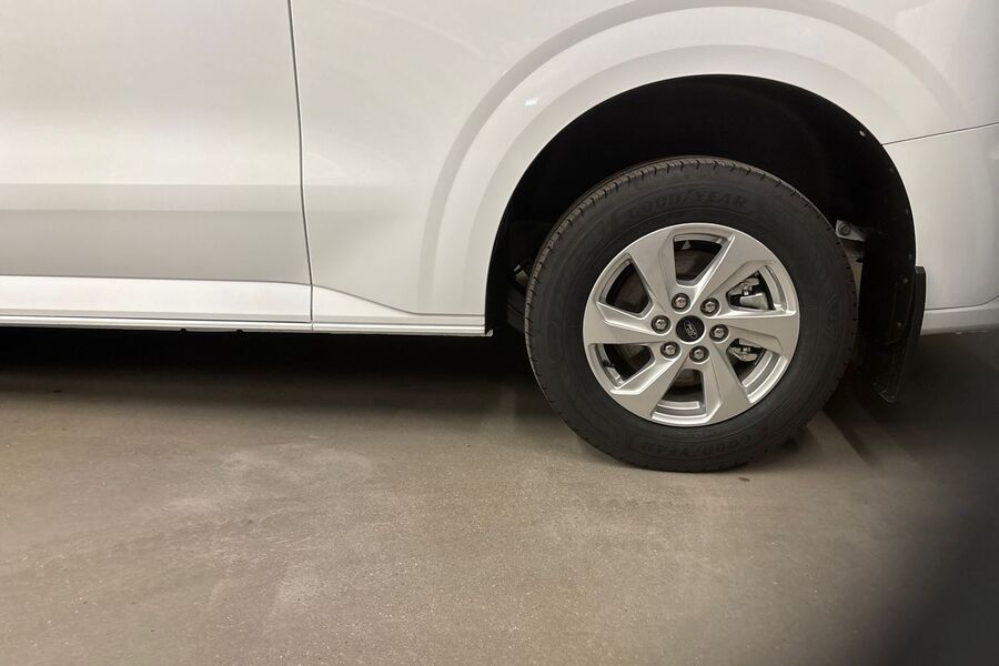 heti ajoon Ford Transit Custom