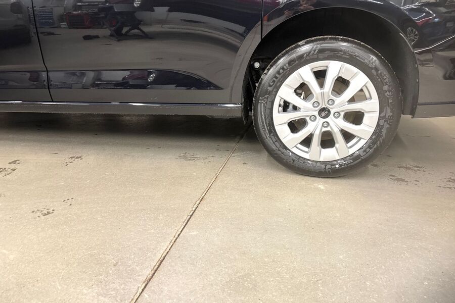 heti ajoon Ford Grand Tourneo Connect