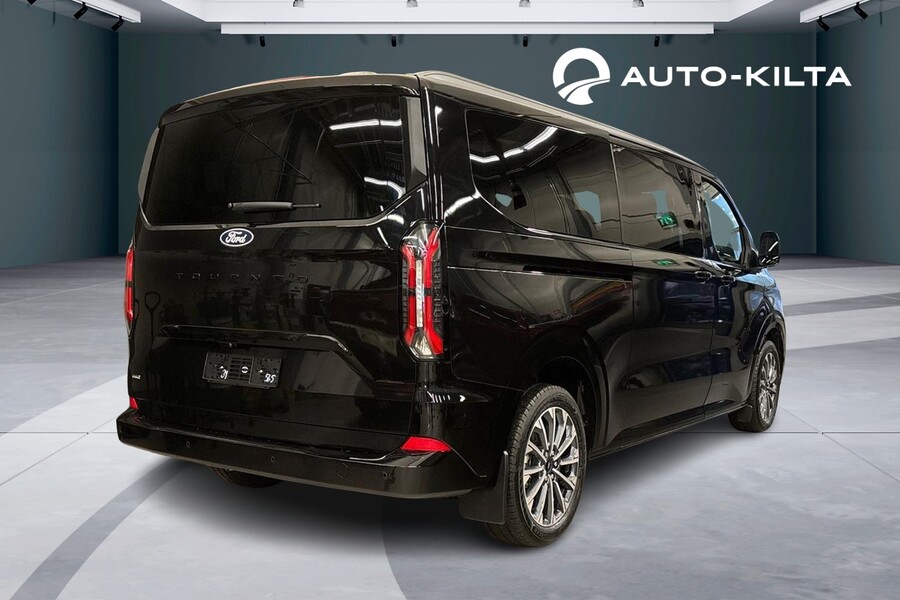 heti ajoon Ford Tourneo Custom