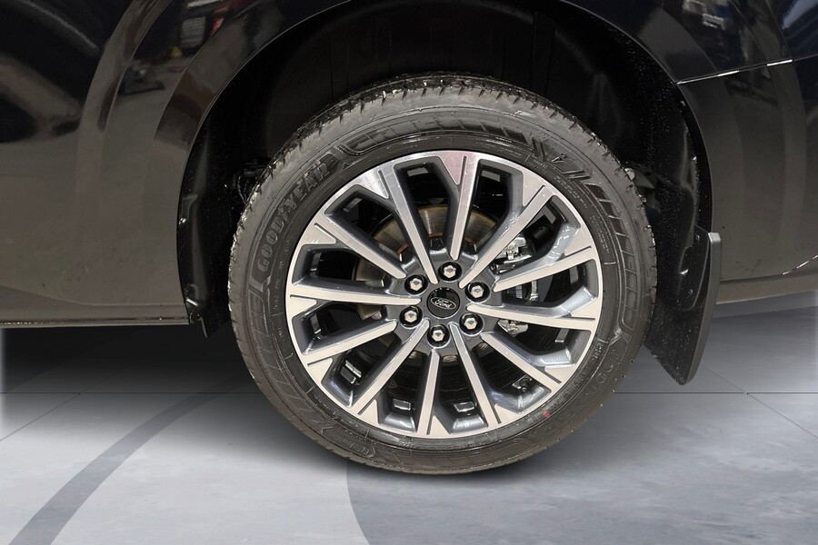 heti ajoon Ford Tourneo Custom