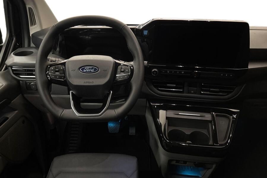 heti ajoon Ford Tourneo Custom