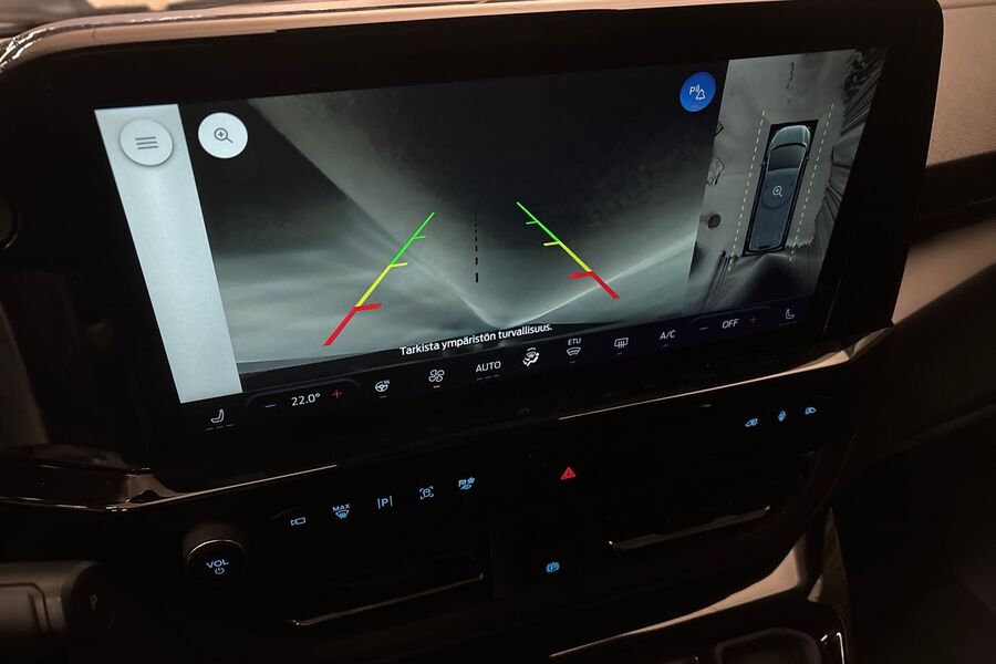 heti ajoon Ford Tourneo Custom