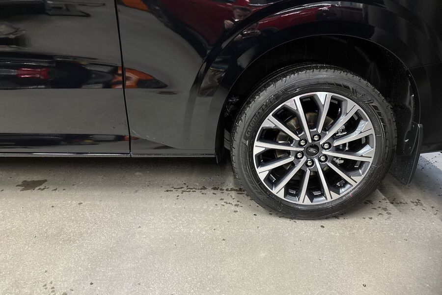 heti ajoon Ford Tourneo Custom