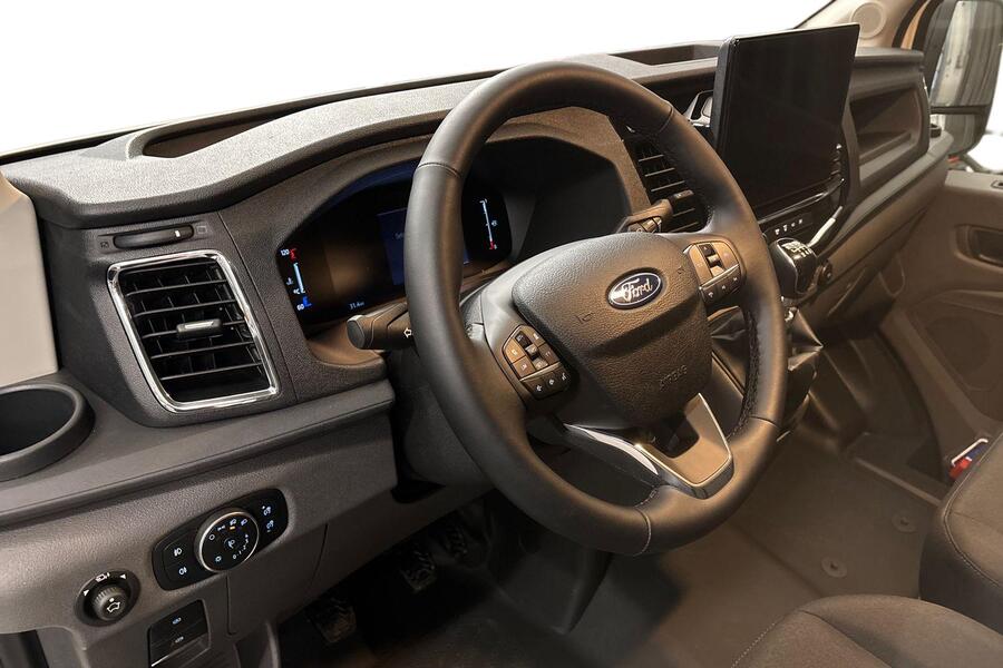 heti ajoon Ford Transit