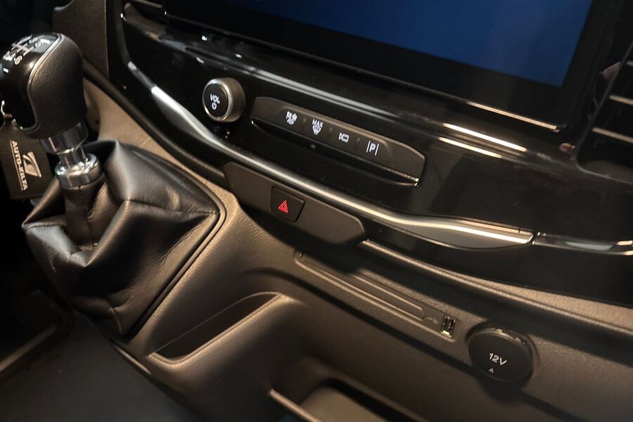 heti ajoon Ford Transit