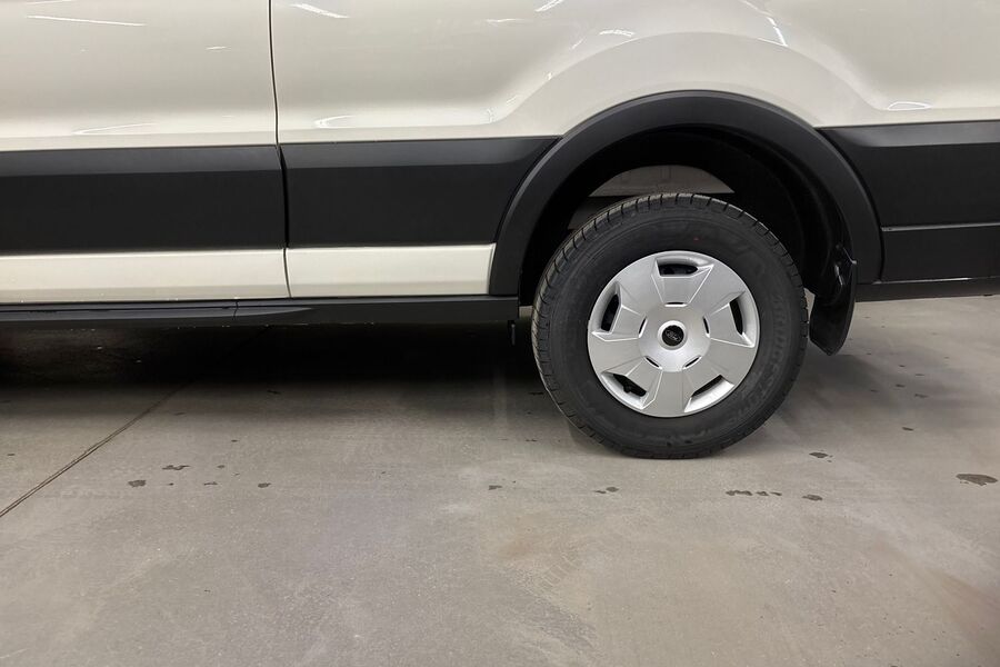 heti ajoon Ford Transit