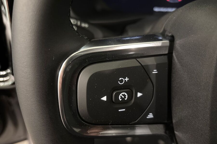 heti ajoon Volvo EX40