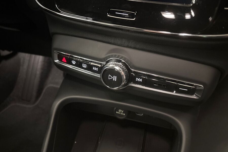 heti ajoon Volvo EX40