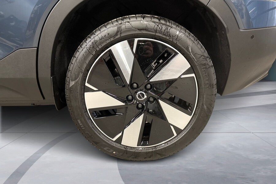 heti ajoon Volvo EX40