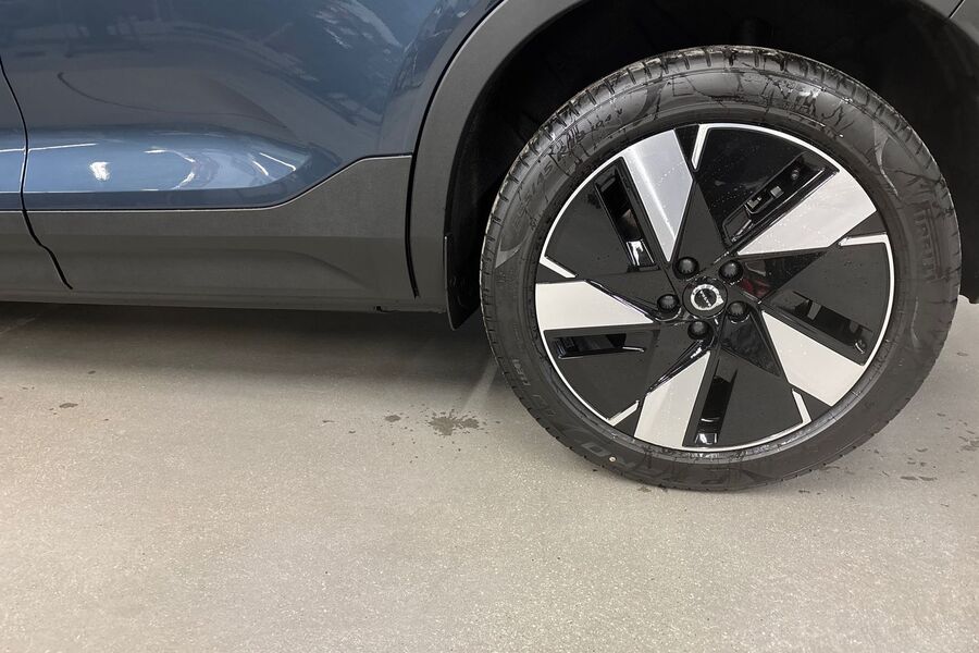 heti ajoon Volvo EX40