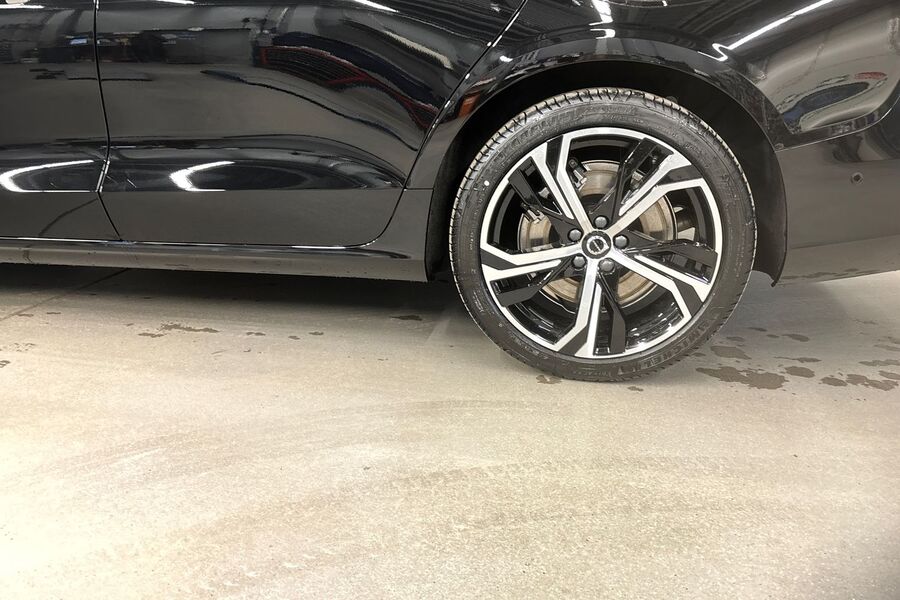 heti ajoon Volvo V60