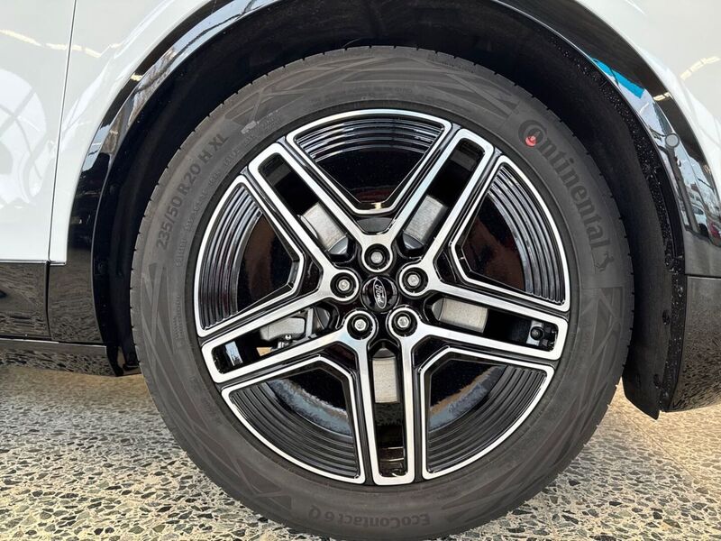 heti ajoon Ford Capri