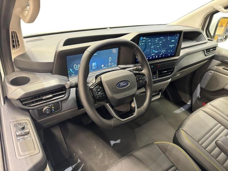 heti ajoon Ford Transit Custom