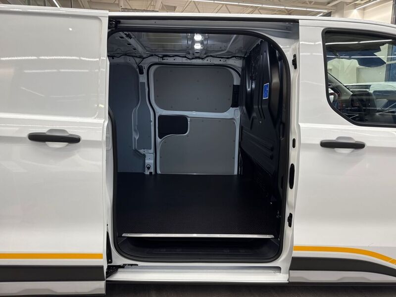 heti ajoon Ford Transit Custom