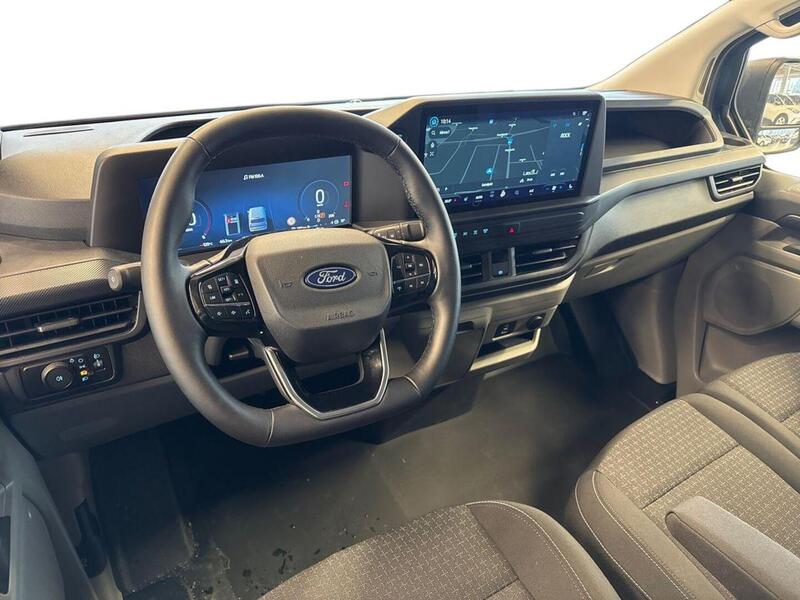 heti ajoon Ford Transit Custom