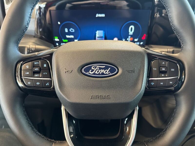 heti ajoon Ford Transit Custom