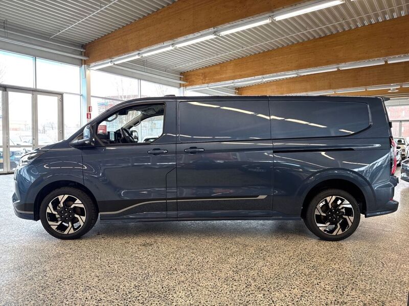 heti ajoon Ford Transit Custom