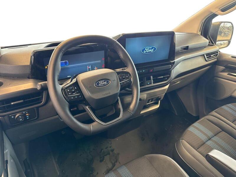 heti ajoon Ford Transit Custom