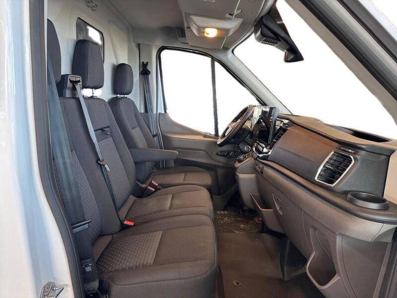 heti ajoon Ford Transit