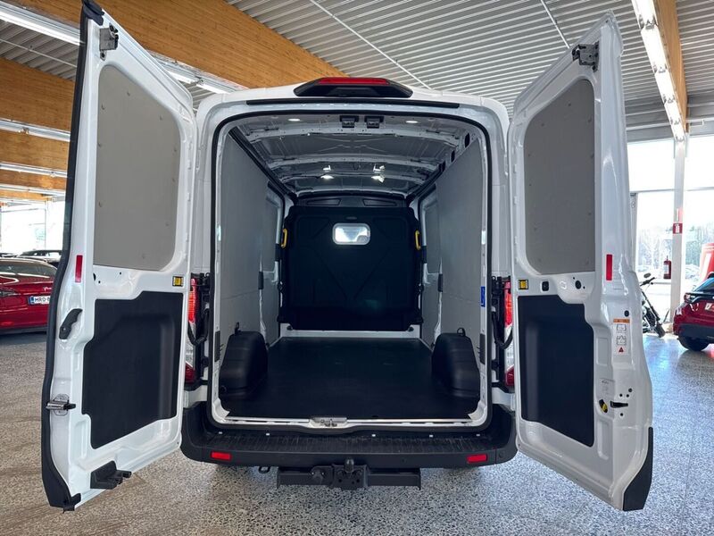 heti ajoon Ford Transit